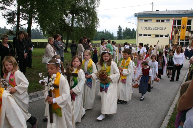 HerzJesu2010-06-13_03