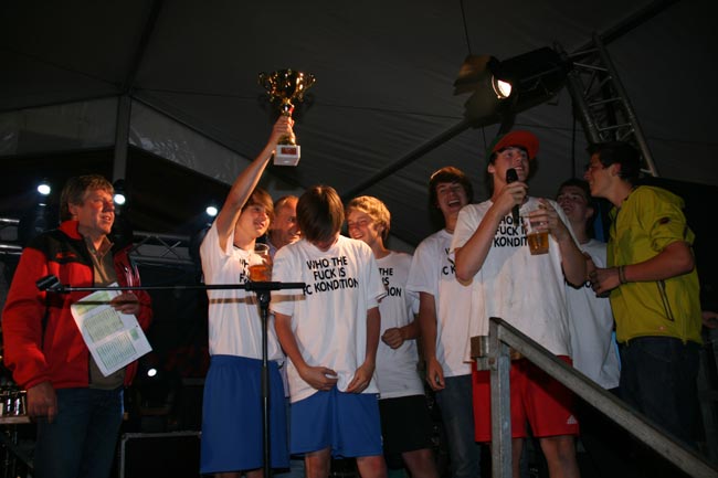 04_MamaUnited2011