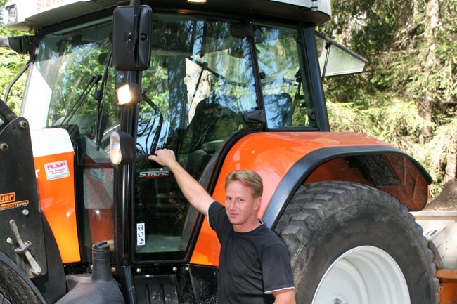 Gemeindetraktor2011-08-17_11