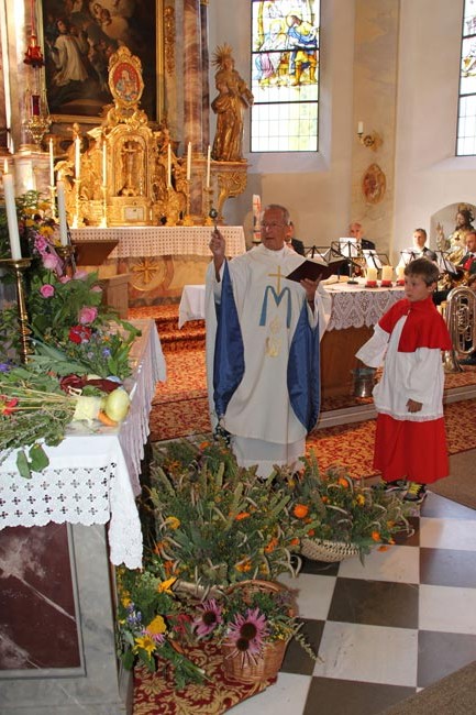 Kraueterweihe2012-08-15 07